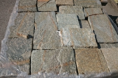 looduskivi148